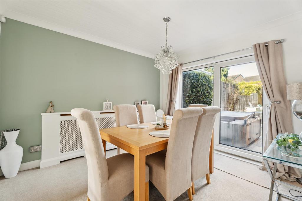 52 Ollerton Road 11.jpg