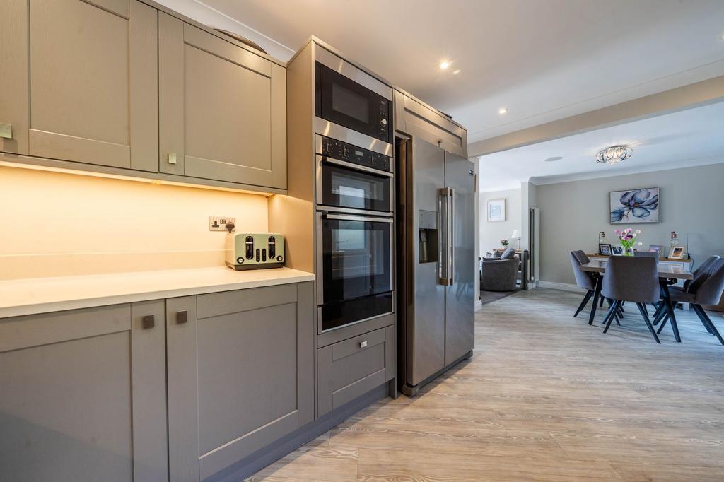 Kitchen diner