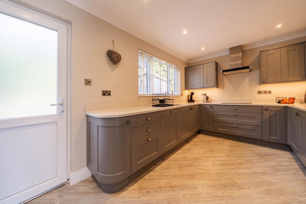 Kitchen diner
