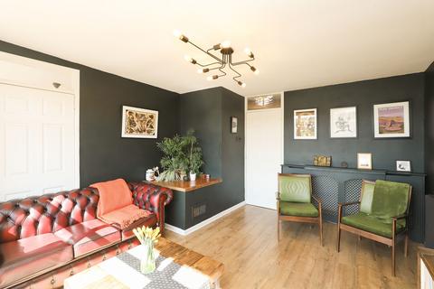 23 Middle Hay View, Sheffield, S14 1QJ