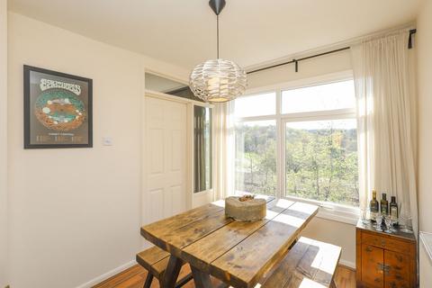 23 Middle Hay View, Sheffield, S14 1QJ