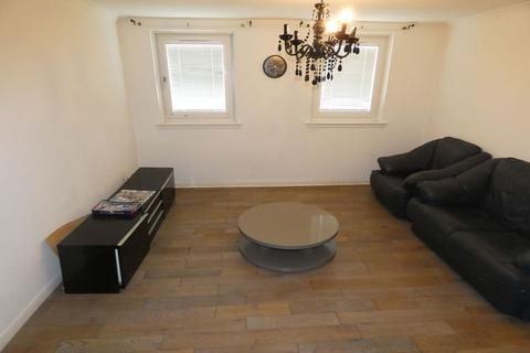 2 bedroom flat for sale, Stuart Crescent, Flat 2, Edinburgh EH12