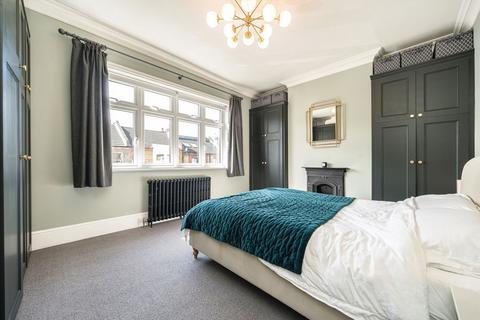 46 Worlingham Road, London, SE22 9HD