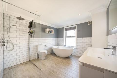 46 Worlingham Road, London, SE22 9HD