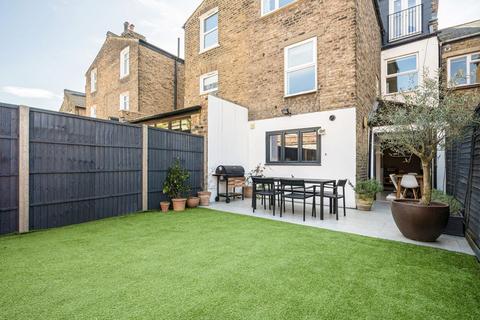 46 Worlingham Road, London, SE22 9HD