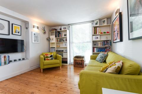 1 bedroom flat to rent, Shooters Hill Road Blackheath SE3
