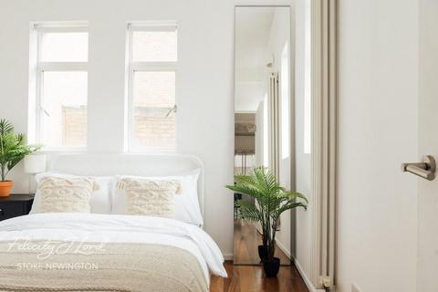 1 bedroom flat for sale, Stoke Newington High Street, London N16
