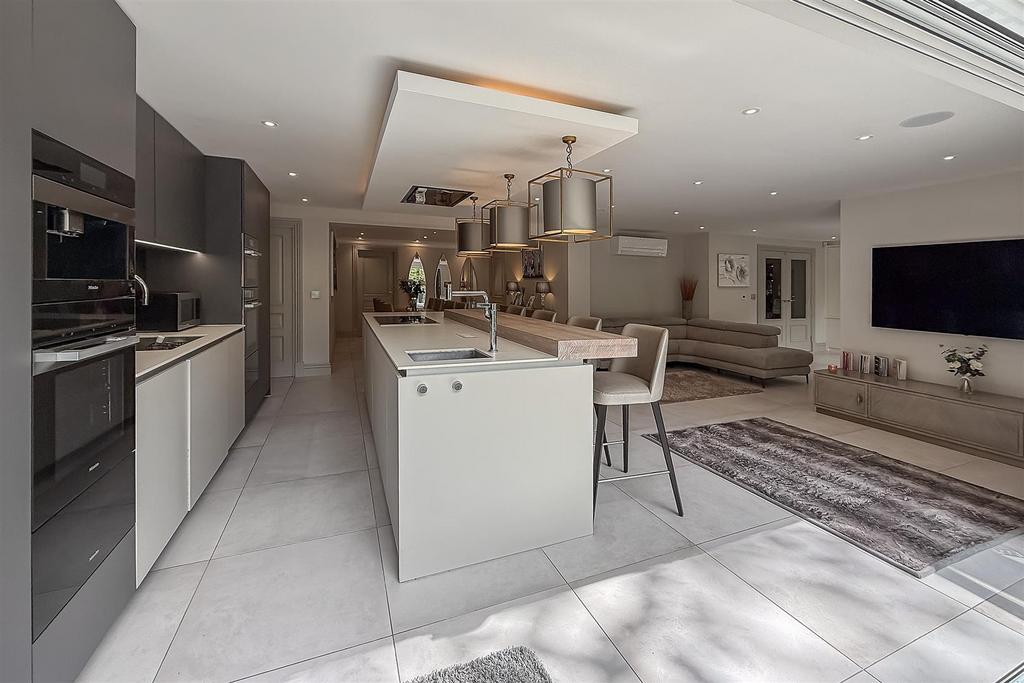 37 Bishops Road-53.jpg