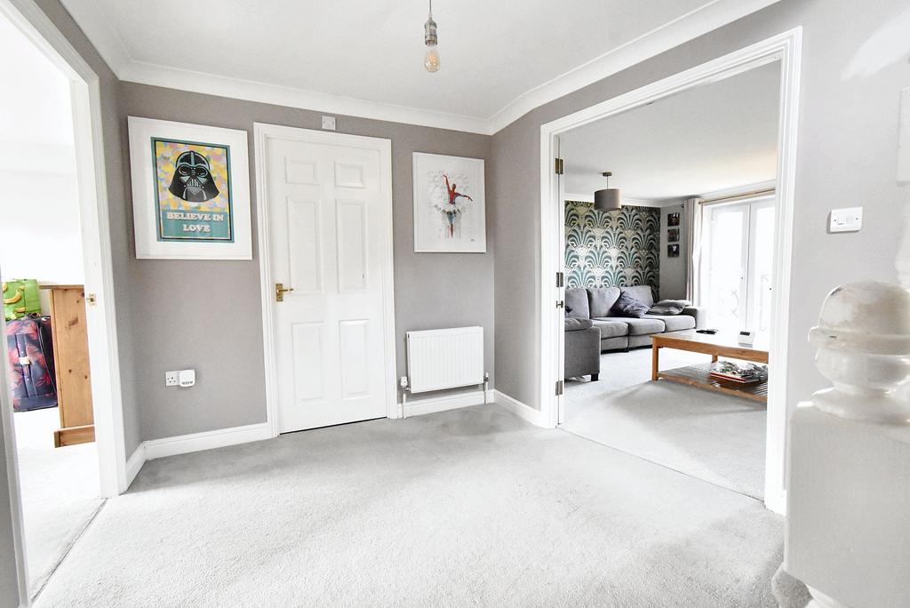 1st Floor Landing