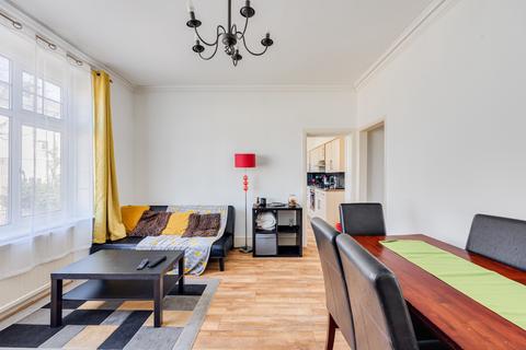 3 bedroom flat for sale, Coombe Road, Croydon, CR0