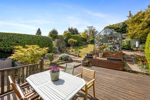 3 bedroom detached house for sale, Eldred Avenue, Westdene, Brighton