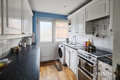 3 bedroom end of terrace house for sale, Perinville Road, Torquay