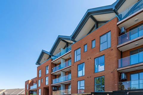 2 bedroom flat for sale, East Road, Colliers Wood, London, SW19