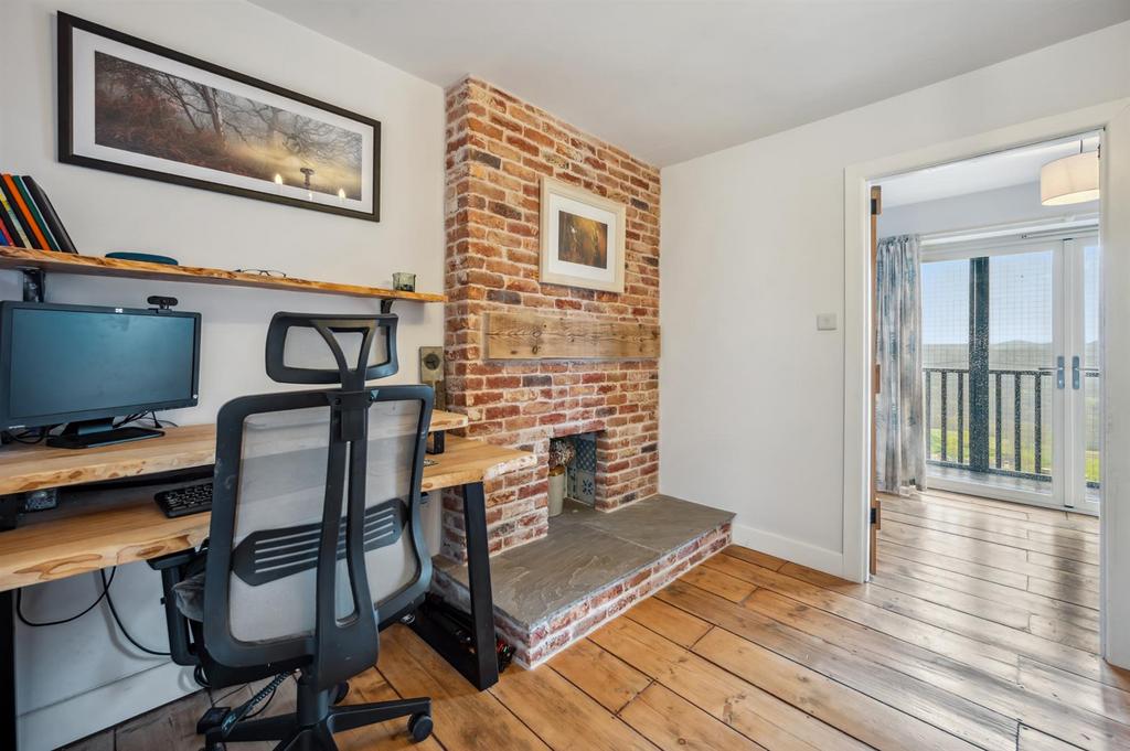 Study-Bedroom - fireplace.jpg