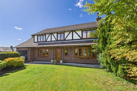 4 bedroom detached house for sale, Egloshayle Road, Wadebridge, Cornwall