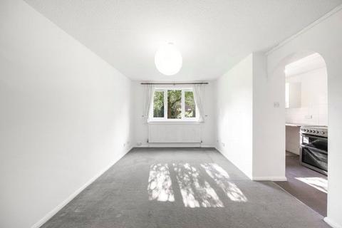 1 bedroom apartment for sale, Woodfield Close, Enfield EN1