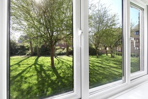 1 bedroom apartment for sale, Woodfield Close, Enfield EN1