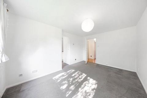 1 bedroom apartment for sale, Woodfield Close, Enfield EN1