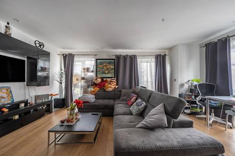 2 bedroom flat for sale, Faulkner House, Hammersmith, London, W6