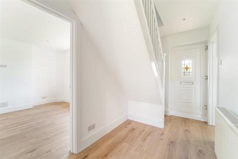 2 bedroom terraced house for sale, Hook Road, Epsom