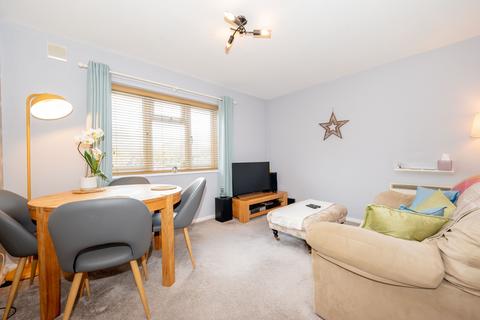 43 Blaire Park, Yateley, GU46 7QP