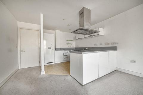 2 bedroom apartment for sale, Mistral, 32 Channel Way, Southampton
