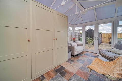 3 Great Parks, Holt, Trowbridge, BA14 6QP