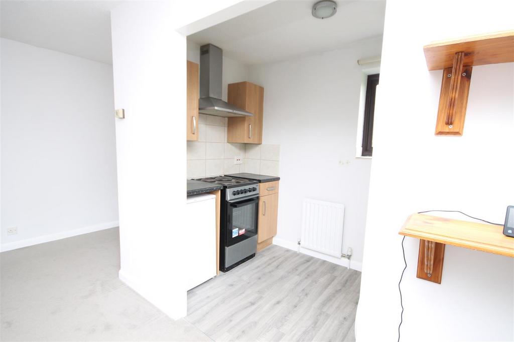 Kitchen area 1.JPG