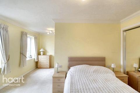 1 bedroom apartment for sale, High Street, Orpington