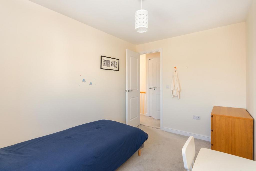 0 G7 CLCV - Bedroom I.jpg