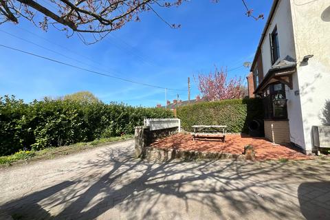 5 Glebe Road, Kingsley, Stoke-on-trent, ST10 2AQ