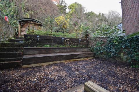 2 bedroom flat for sale, Eversfield Place, St. Leonards-On-Sea