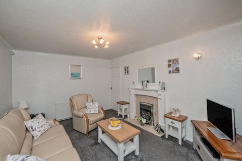 2 bedroom bungalow for sale, Kings Road, Wrose, Bradford, BD2