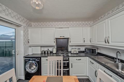 2 bedroom bungalow for sale, Kings Road, Wrose, Bradford, BD2