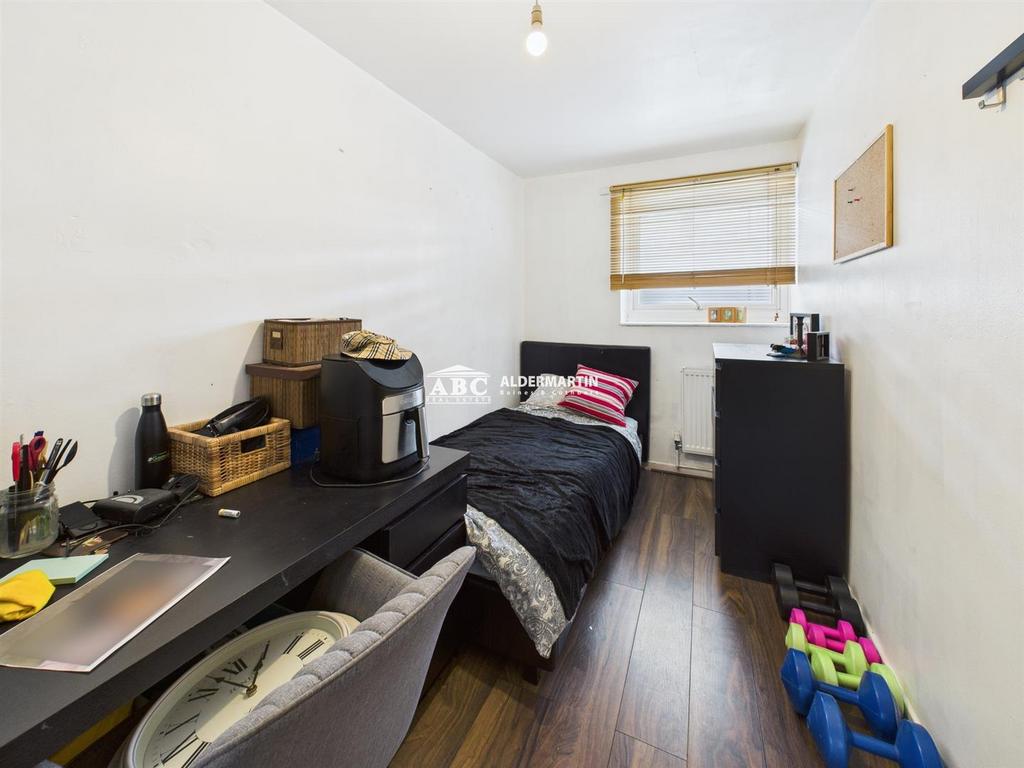 CAM03215 G0-PR0066-STILL015.jpg