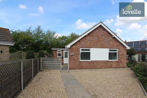 2 bedroom detached bungalow for sale, Almond Crescent, Louth LN11