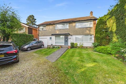 4 bedroom detached house for sale, Frithwood Avenue, Northwood HA6