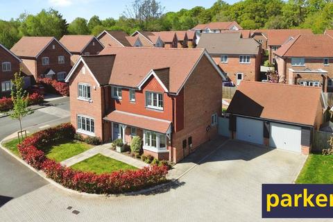 St. Legers Way, Riseley, Reading, Hampshire, RG7