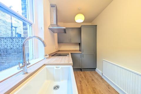 3 bedroom terraced house for sale, Constance Street, Shipley, BD18
