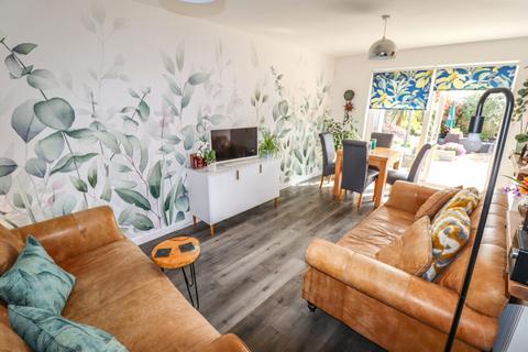 2 bedroom semi-detached bungalow for sale, Creek Road, Hayling Island