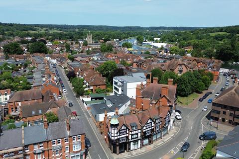 Station Road, Henley-on-Thames, Oxfordshire, RG9