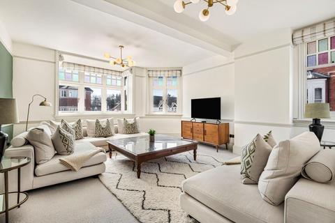 undefined, Station Road, Henley-on-Thames, Oxfordshire, RG9