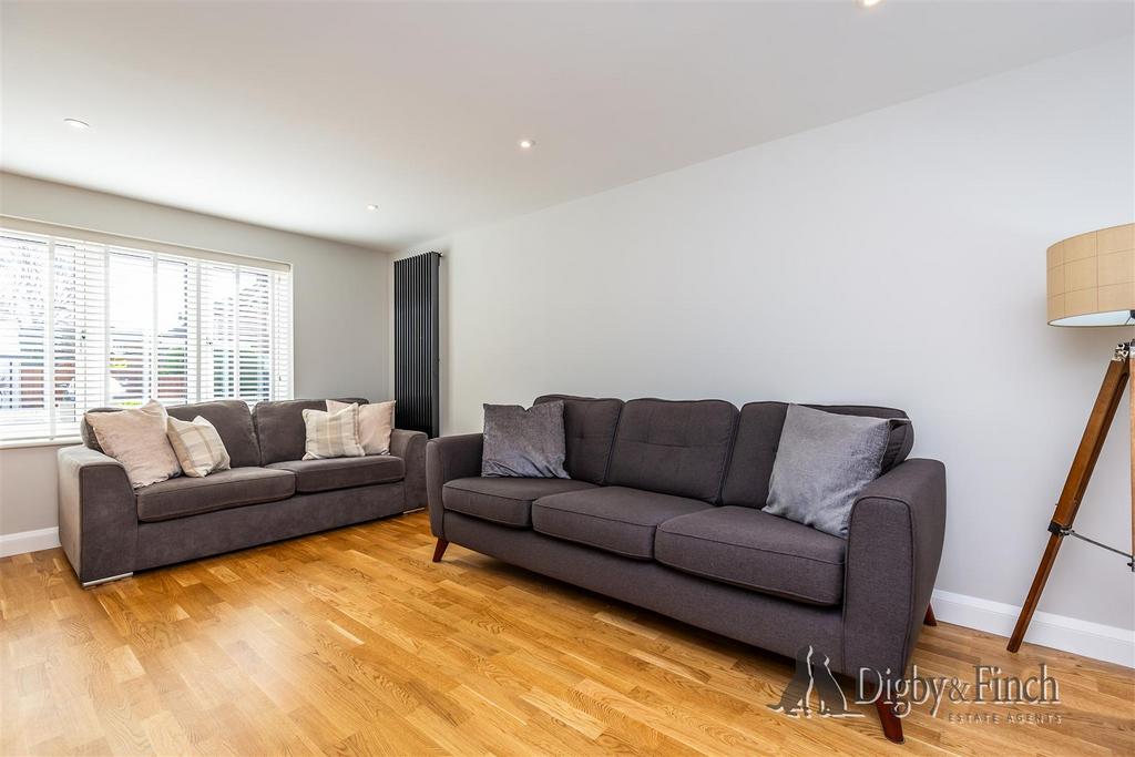 19 Stirling Road, Stamford, PE9 2 XF-27watermarked.