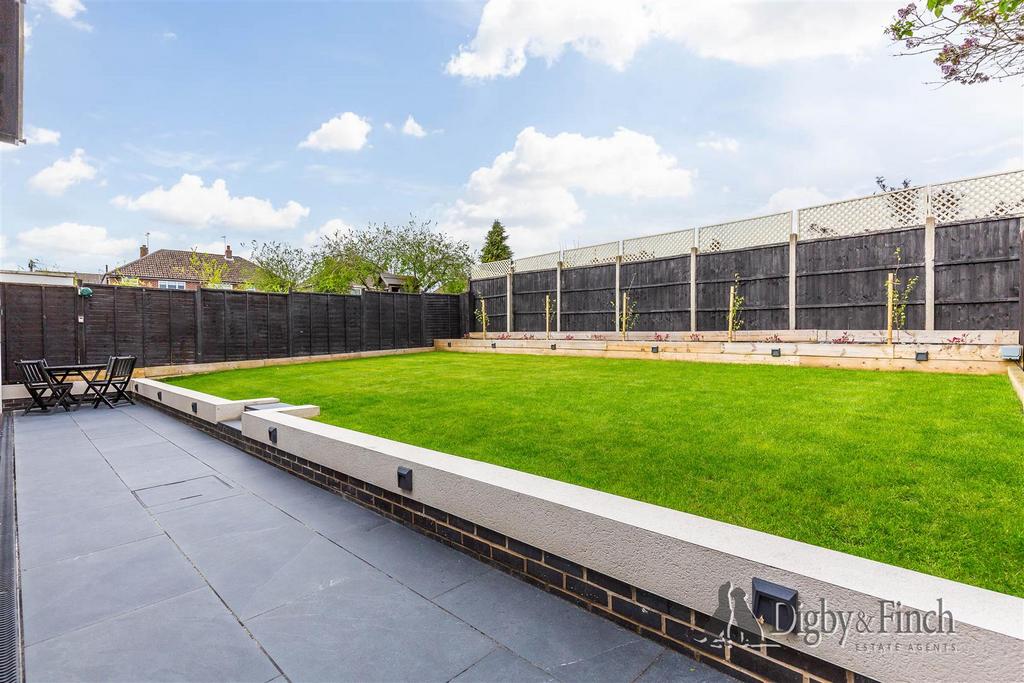 19 Stirling Road, Stamford, PE9 2 XF-10watermarked.