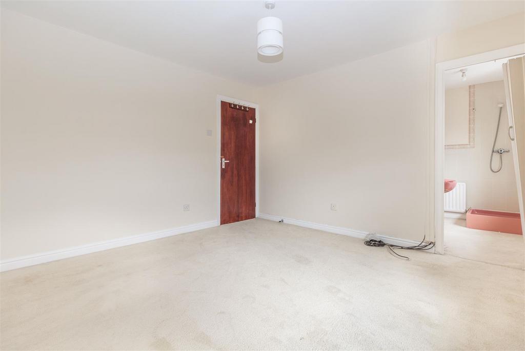 Bedroom-1-3.jpg