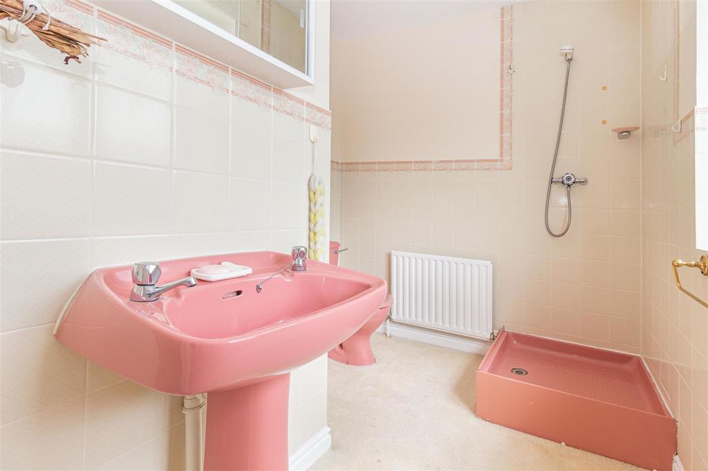 En-suite-1-1.jpg