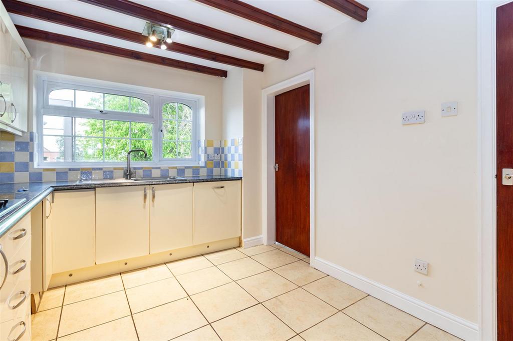 Kitchen-1-2.jpg