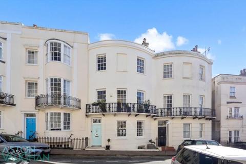 Brighton, East Sussex BN2