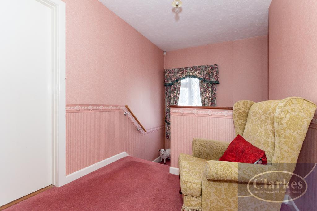 Fc 021 183 redhill drive 023