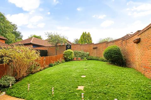 29 Cooke Rise, Warfield, Bracknell, RG42 2QN